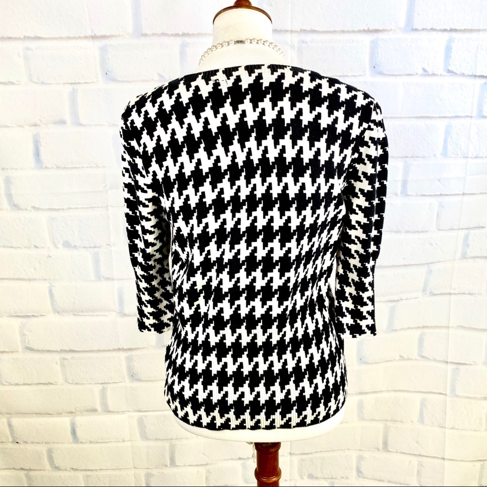 N O T A T I O N S : Houndstooth Patterned Cardigan - image 4